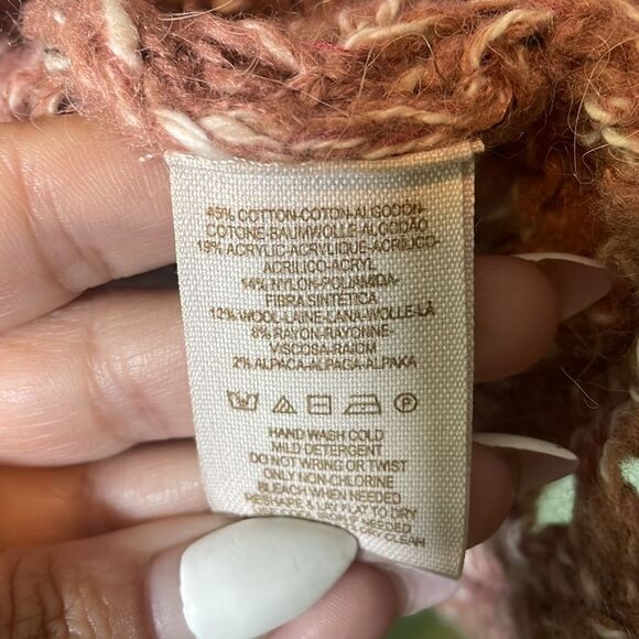 Free People- Oversized Pink Chunky Knit Scoop Neck Sweater - Picture 4 of 6